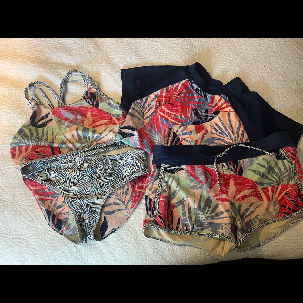 Athleta girl xxl 16 4 piece reversible swim set